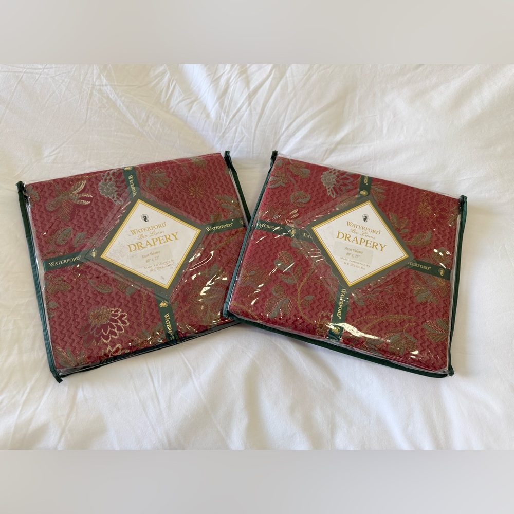 Waterford | Set Of 2 Ascot Valances | Red Ballyshannon Victorian 40 x 25” NIP